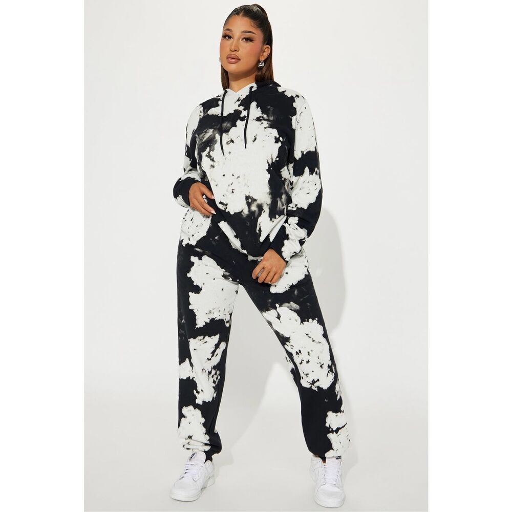 Black combo fleece jogger set